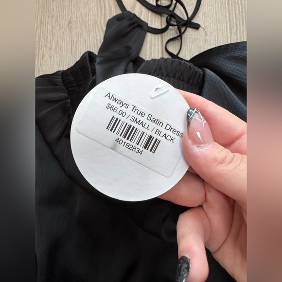 Debut Ophelia Satin Maxi Dress - Picture 4 of 6